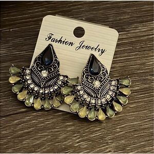 Black Yellow Green Jeweled Chandelier Boho Fan Fashion Earrings NEW